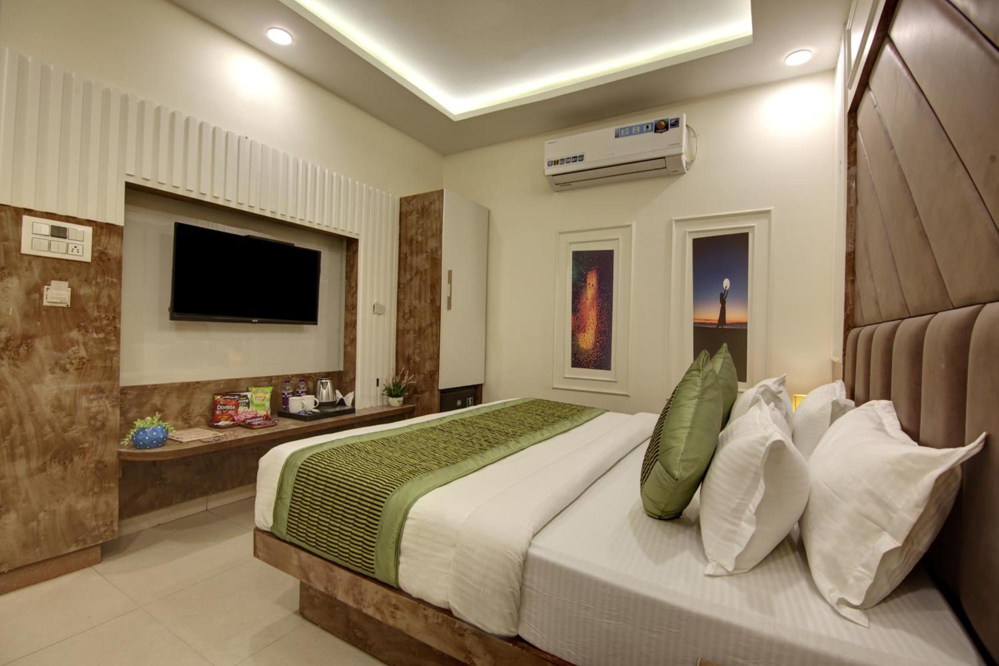 Bless Inn - Near Connaught Place New Delhi Exterior photo
