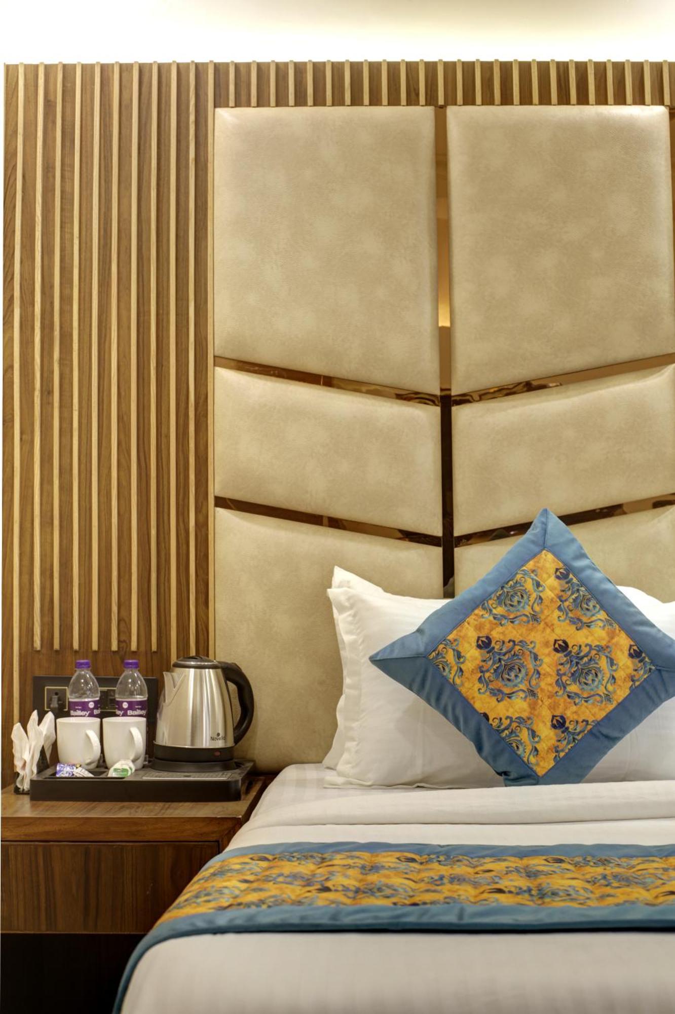 Bless Inn - Near Connaught Place New Delhi Exterior photo
