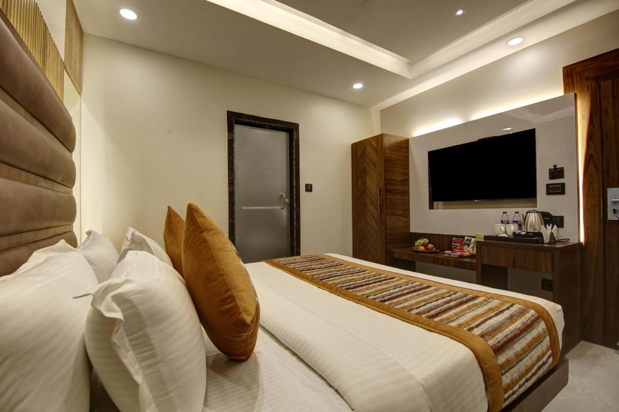 Bless Inn - Near Connaught Place New Delhi Exterior photo